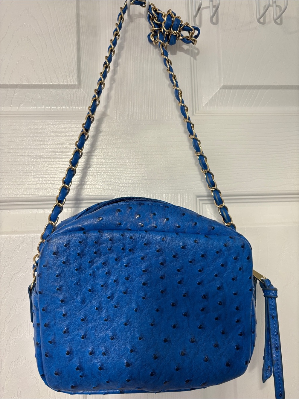 Smart Set Blue Faux-Ostrich Chain Strap Crossbody
